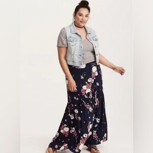 Torrid Retro Boho Floral Button Front Tiered Challis Stretch Maxi Skirt